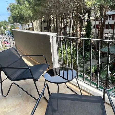 Lejlighed Bess House *