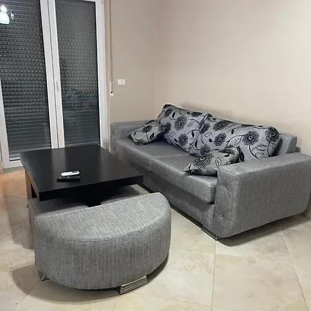 Lejlighed Bess House